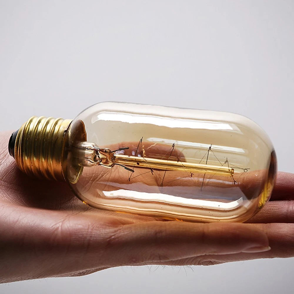 Shopdroplo Dimmable Edison Vintage Light Bulb – E27 40W 220V Retro Amber Glass Incandescent Lamp for Home Decor